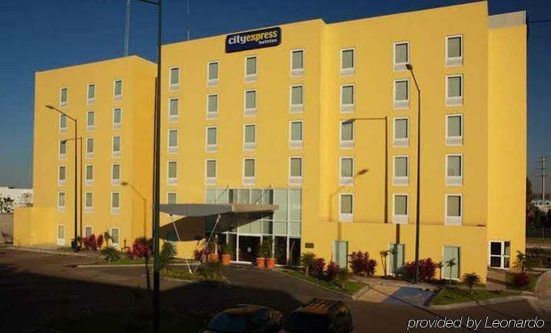 City Express By Marriott Irapuato Kültér fotó